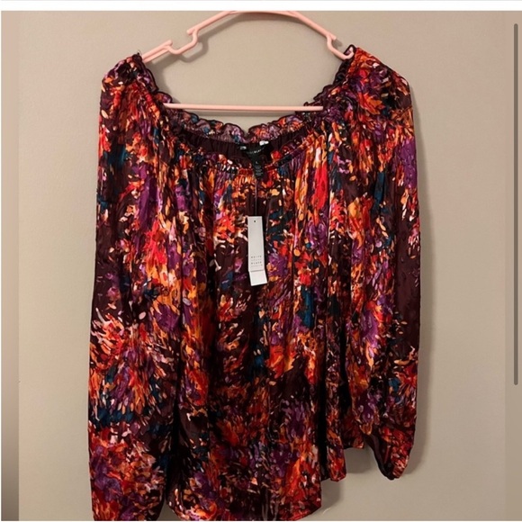 White House black market burnout off the shoulder top size large new with tags - Picture 2 of 3